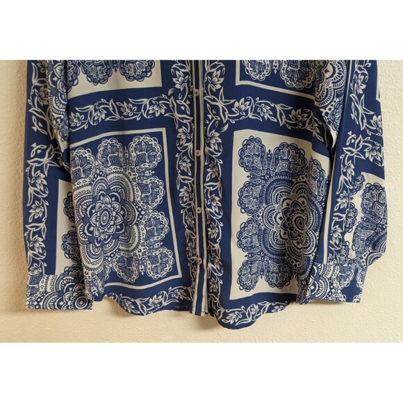 Tolani Onika Arabesque Top Blue White Long Sleeve Button Up Women's Size Medium - Picture 5 of 11